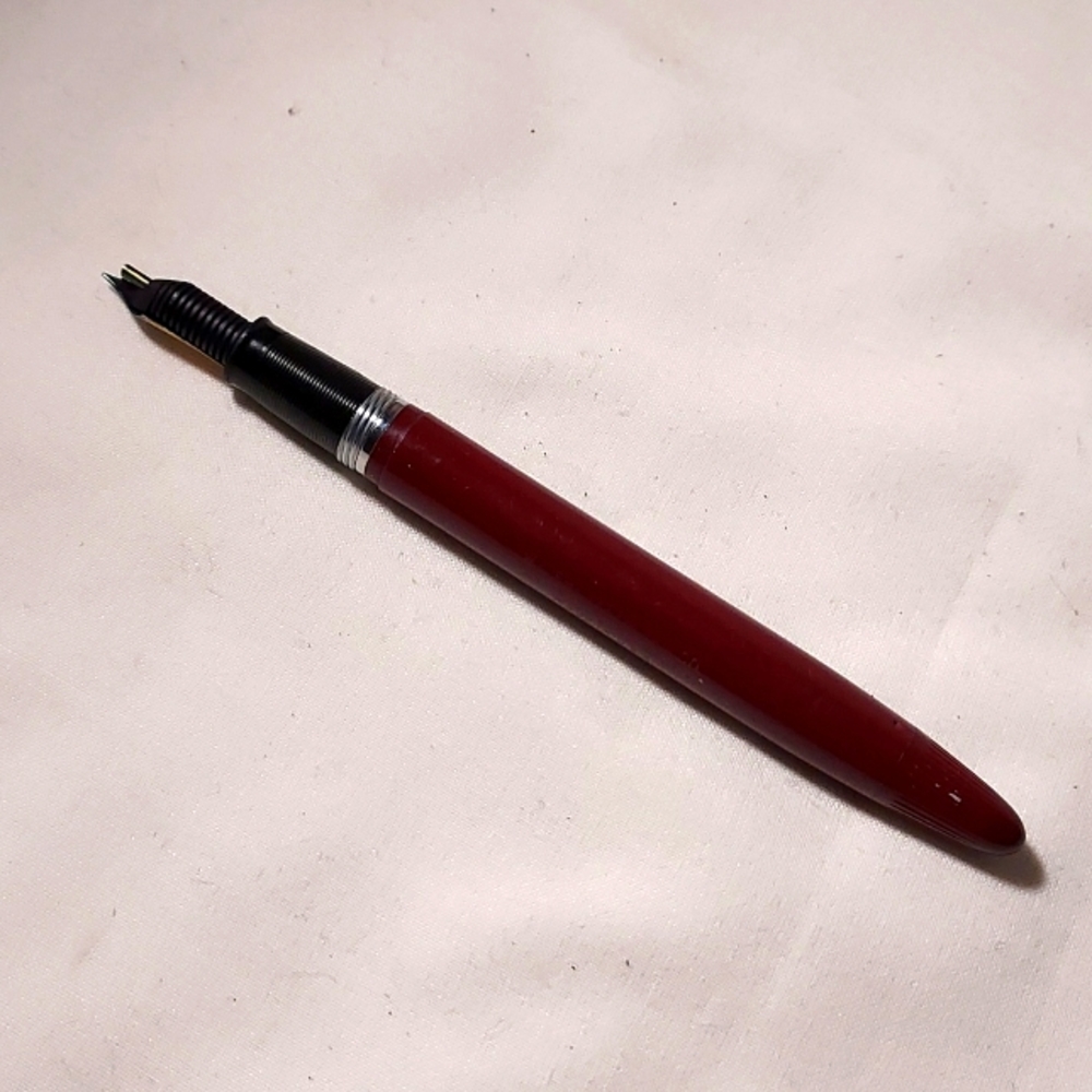 Vintage Sheaffer Snorkel Maroon Color Fountain Pen with 14K Gold Tip